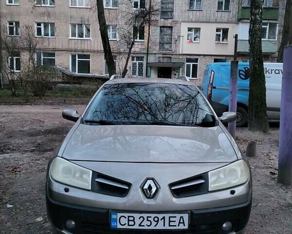 Бежевий Рено Меган, об'ємом двигуна 1.6 л та пробігом 280 тис. км за 4800 $, фото 2 на Automoto.ua