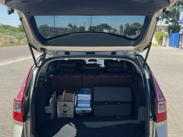 Бежевый Рено Меган, объемом двигателя 2 л и пробегом 213 тыс. км за 5000 $, фото 9 на Automoto.ua