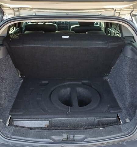 Бежевый Рено Меган, объемом двигателя 1.5 л и пробегом 290 тыс. км за 5600 $, фото 15 на Automoto.ua