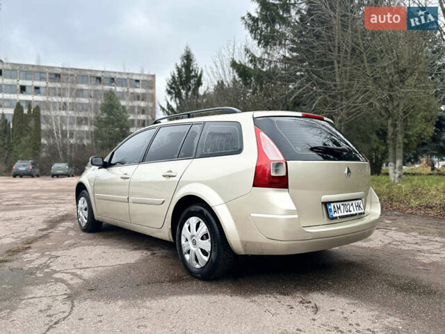 Бежевый Рено Меган, объемом двигателя 1.6 л и пробегом 248 тыс. км за 4599 $, фото 6 на Automoto.ua