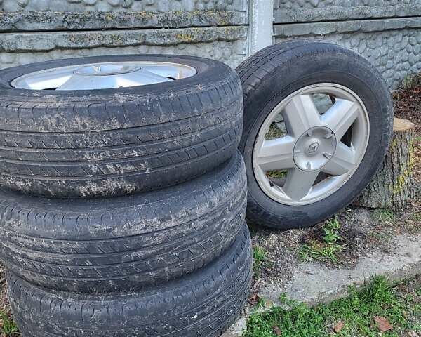 Бежевий Рено Меган, об'ємом двигуна 1.6 л та пробігом 280 тис. км за 4800 $, фото 1 на Automoto.ua