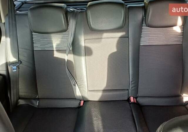 Бежевый Рено Меган, объемом двигателя 1.5 л и пробегом 290 тыс. км за 5600 $, фото 13 на Automoto.ua