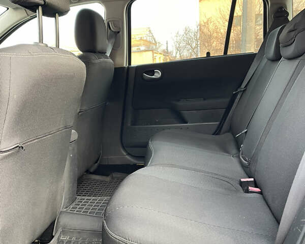 Бежевый Рено Меган, объемом двигателя 1.6 л и пробегом 289 тыс. км за 4500 $, фото 22 на Automoto.ua