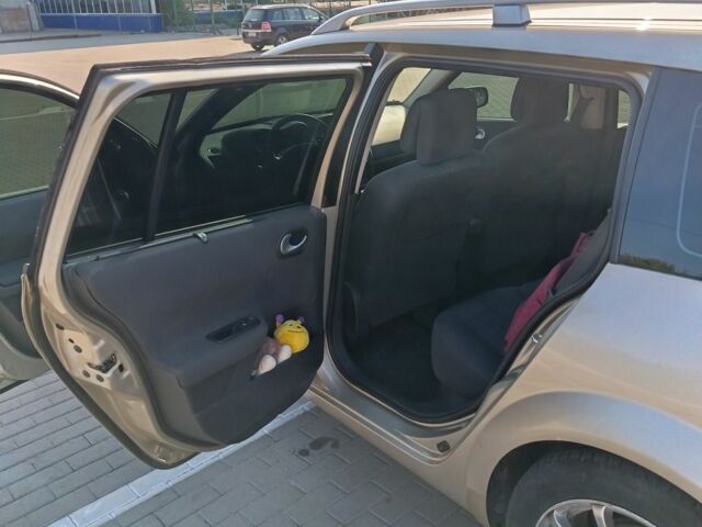 Бежевий Рено Меган, об'ємом двигуна 1.6 л та пробігом 244 тис. км за 5800 $, фото 5 на Automoto.ua