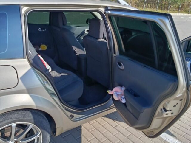 Бежевий Рено Меган, об'ємом двигуна 1.6 л та пробігом 244 тис. км за 5800 $, фото 6 на Automoto.ua