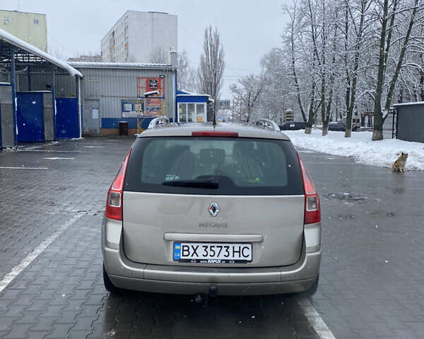 Бежевий Рено Меган, об'ємом двигуна 1.6 л та пробігом 299 тис. км за 4900 $, фото 5 на Automoto.ua