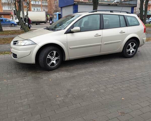 Бежевый Рено Меган, объемом двигателя 1.6 л и пробегом 191 тыс. км за 5900 $, фото 7 на Automoto.ua