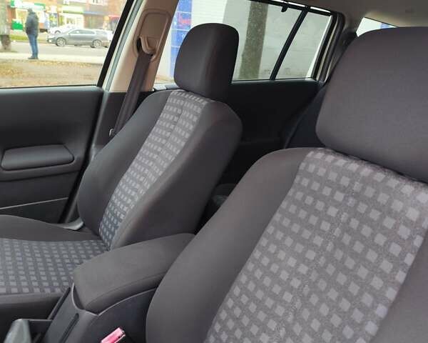 Бежевий Рено Меган, об'ємом двигуна 1.6 л та пробігом 191 тис. км за 6000 $, фото 27 на Automoto.ua