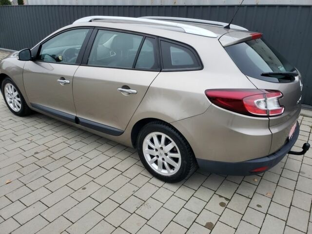 Бежевий Рено Меган, об'ємом двигуна 2 л та пробігом 175 тис. км за 6450 $, фото 3 на Automoto.ua