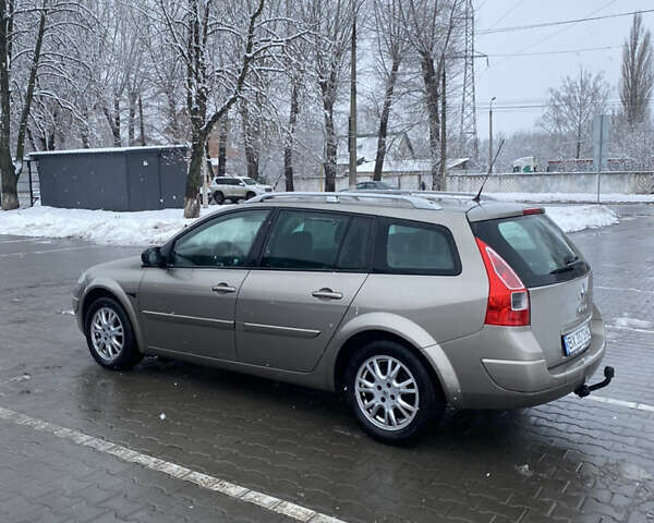 Бежевий Рено Меган, об'ємом двигуна 1.6 л та пробігом 299 тис. км за 4900 $, фото 4 на Automoto.ua