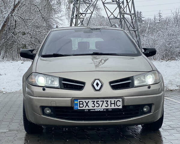 Бежевий Рено Меган, об'ємом двигуна 1.6 л та пробігом 299 тис. км за 4900 $, фото 9 на Automoto.ua