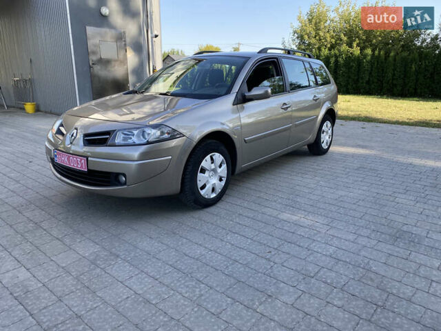 Бежевый Рено Меган, объемом двигателя 1.6 л и пробегом 127 тыс. км за 5500 $, фото 29 на Automoto.ua