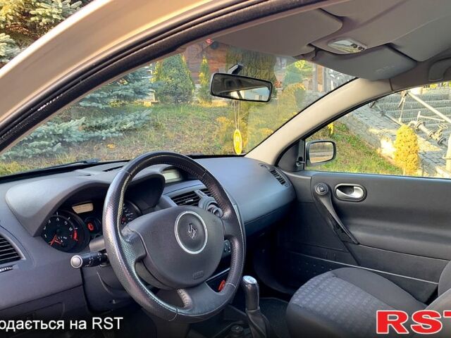 Бежевый Рено Меган, объемом двигателя 16 л и пробегом 167 тыс. км за 5450 $, фото 5 на Automoto.ua