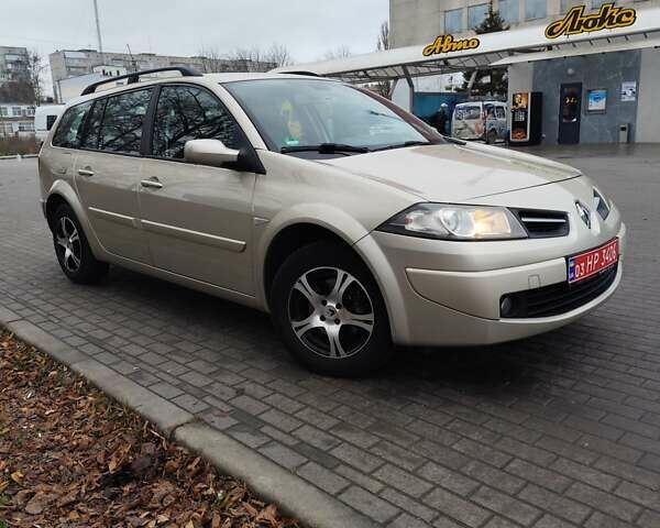 Бежевый Рено Меган, объемом двигателя 1.6 л и пробегом 191 тыс. км за 5900 $, фото 1 на Automoto.ua