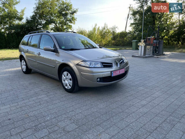 Бежевый Рено Меган, объемом двигателя 1.6 л и пробегом 127 тыс. км за 5500 $, фото 1 на Automoto.ua