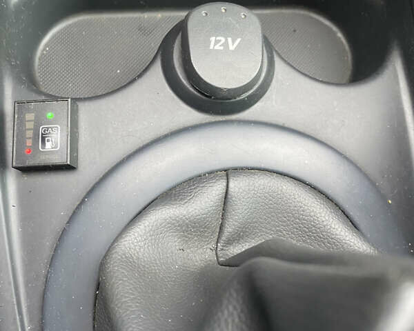 Бежевий Рено Меган, об'ємом двигуна 1.6 л та пробігом 299 тис. км за 4900 $, фото 31 на Automoto.ua