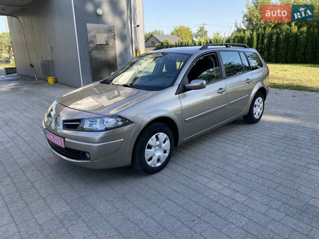 Бежевый Рено Меган, объемом двигателя 1.6 л и пробегом 127 тыс. км за 5500 $, фото 30 на Automoto.ua
