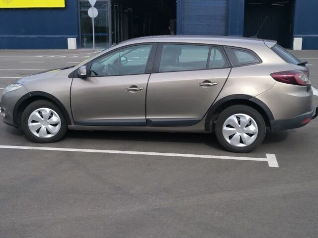 Бежевий Рено Меган, об'ємом двигуна 1.5 л та пробігом 239 тис. км за 5850 $, фото 5 на Automoto.ua