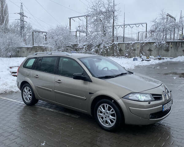 Бежевий Рено Меган, об'ємом двигуна 1.6 л та пробігом 299 тис. км за 4900 $, фото 1 на Automoto.ua