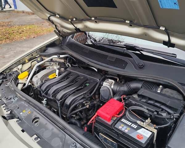 Бежевый Рено Меган, объемом двигателя 1.6 л и пробегом 191 тыс. км за 5900 $, фото 46 на Automoto.ua