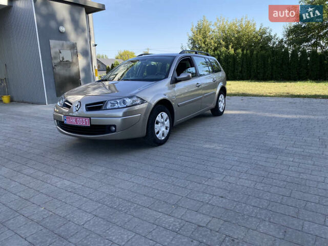 Бежевый Рено Меган, объемом двигателя 1.6 л и пробегом 127 тыс. км за 5500 $, фото 28 на Automoto.ua