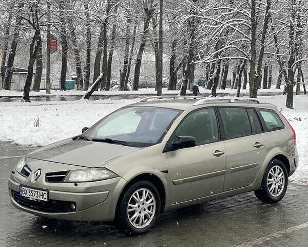 Бежевий Рено Меган, об'ємом двигуна 1.6 л та пробігом 299 тис. км за 4900 $, фото 11 на Automoto.ua