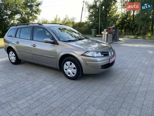 Бежевый Рено Меган, объемом двигателя 1.6 л и пробегом 127 тыс. км за 5500 $, фото 23 на Automoto.ua