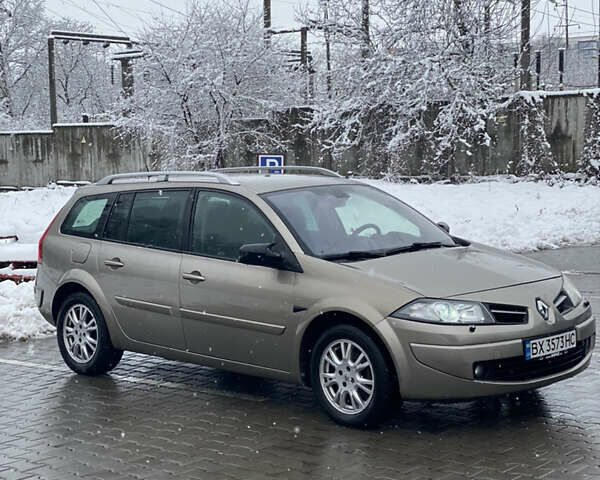 Бежевий Рено Меган, об'ємом двигуна 1.6 л та пробігом 299 тис. км за 4900 $, фото 10 на Automoto.ua