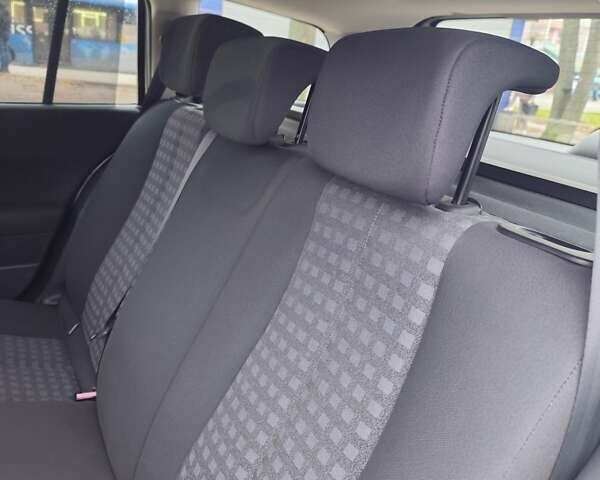 Бежевий Рено Меган, об'ємом двигуна 1.6 л та пробігом 191 тис. км за 6000 $, фото 33 на Automoto.ua