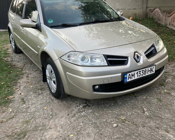 Бежевый Рено Меган, объемом двигателя 1.6 л и пробегом 333 тыс. км за 4700 $, фото 13 на Automoto.ua