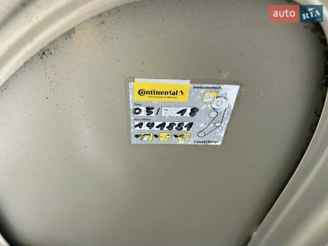 Бежевый Рено Меган, объемом двигателя 1.6 л и пробегом 227 тыс. км за 5900 $, фото 39 на Automoto.ua