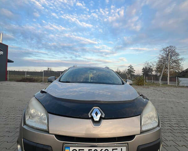 Рено Меган 2010 в Черновцах на Automoto.ua Бежевый Рено Меган, объемом двигателя 1.46 л и пробегом 202 тыс. км за 5800 $, фото 6 на Automoto.ua