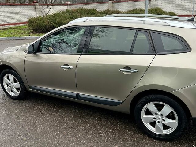 Бежевий Рено Меган, об'ємом двигуна 1.5 л та пробігом 283 тис. км за 7100 $, фото 9 на Automoto.ua