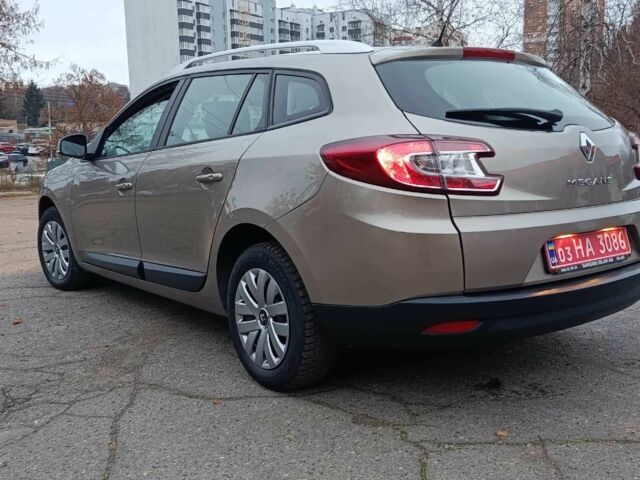 Бежевый Рено Меган, объемом двигателя 1.6 л и пробегом 173 тыс. км за 7499 $, фото 9 на Automoto.ua