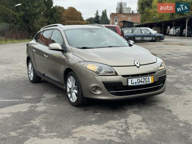 Бежевий Рено Меган, об'ємом двигуна 1.4 л та пробігом 212 тис. км за 6300 $, фото 2 на Automoto.ua
