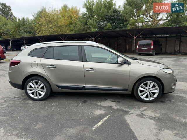 Бежевий Рено Меган, об'ємом двигуна 1.4 л та пробігом 212 тис. км за 6300 $, фото 8 на Automoto.ua