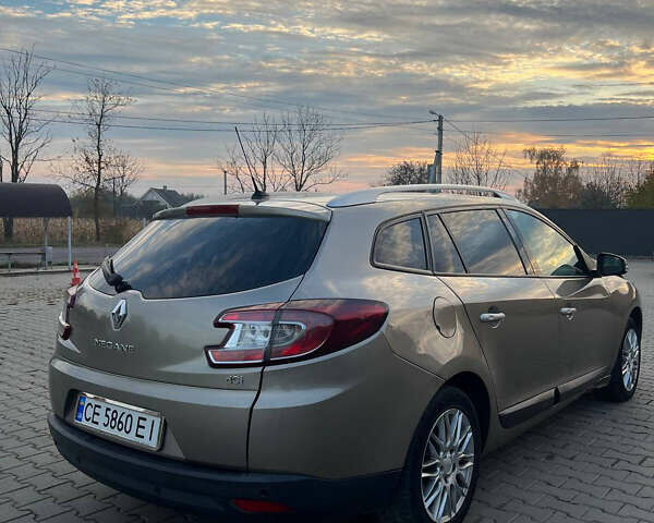 Рено Меган 2010 в Черновцах на Automoto.ua Бежевый Рено Меган, объемом двигателя 1.46 л и пробегом 202 тыс. км за 5800 $, фото 5 на Automoto.ua