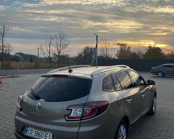 Рено Меган 2010 в Черновцах на Automoto.ua Бежевый Рено Меган, объемом двигателя 1.46 л и пробегом 202 тыс. км за 5800 $, фото 12 на Automoto.ua