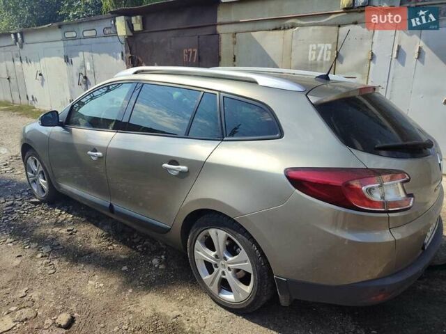 Бежевый Рено Меган, объемом двигателя 1.5 л и пробегом 315 тыс. км за 7800 $, фото 9 на Automoto.ua