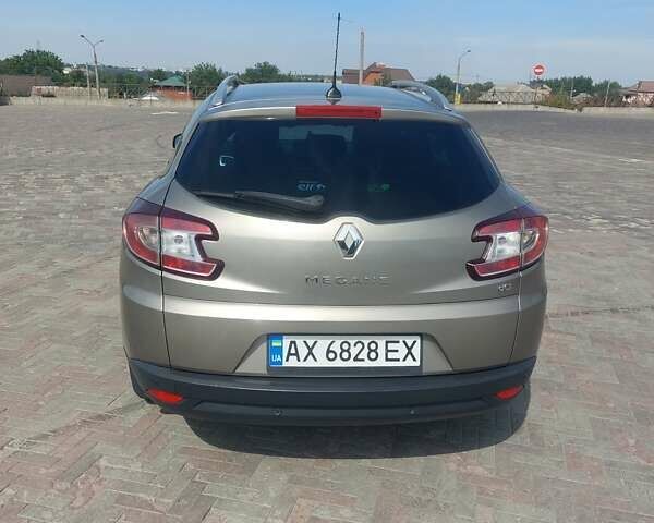 Бежевий Рено Меган, об'ємом двигуна 1.46 л та пробігом 151 тис. км за 7000 $, фото 8 на Automoto.ua