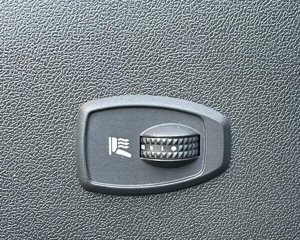 Бежевый Рено Меган, объемом двигателя 1.6 л и пробегом 106 тыс. км за 8499 $, фото 25 на Automoto.ua