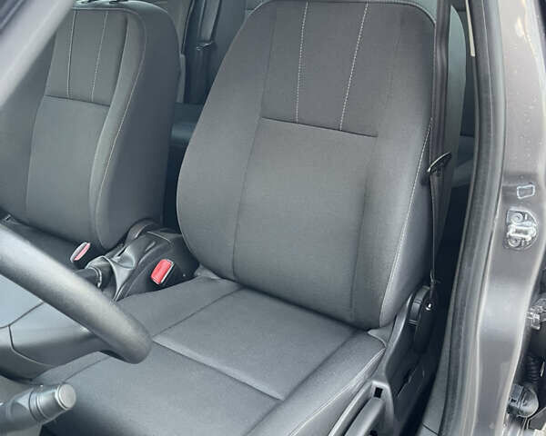 Бежевый Рено Меган, объемом двигателя 1.6 л и пробегом 106 тыс. км за 8499 $, фото 17 на Automoto.ua