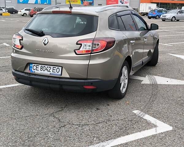 Бежевый Рено Меган, объемом двигателя 1.5 л и пробегом 247 тыс. км за 8500 $, фото 7 на Automoto.ua