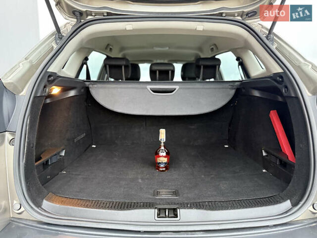 Бежевый Рено Меган, объемом двигателя 1.6 л и пробегом 289 тыс. км за 6700 $, фото 27 на Automoto.ua