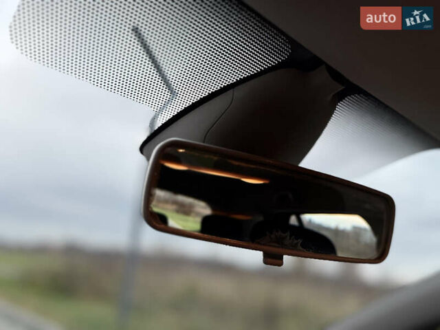 Бежевый Рено Меган, объемом двигателя 1.6 л и пробегом 289 тыс. км за 6700 $, фото 19 на Automoto.ua