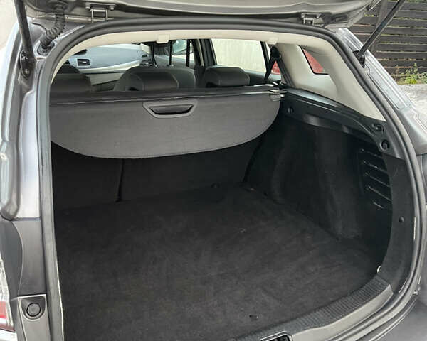 Бежевый Рено Меган, объемом двигателя 1.6 л и пробегом 106 тыс. км за 8499 $, фото 32 на Automoto.ua