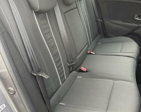 Бежевый Рено Меган, объемом двигателя 1.5 л и пробегом 91 тыс. км за 11700 $, фото 21 на Automoto.ua