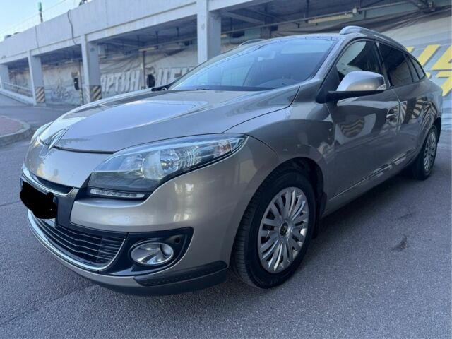 Бежевый Рено Меган, объемом двигателя 1.5 л и пробегом 235 тыс. км за 6999 $, фото 2 на Automoto.ua