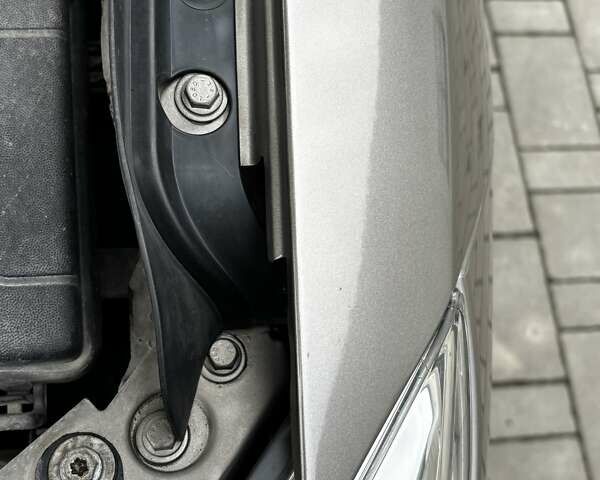 Бежевый Рено Меган, объемом двигателя 1.46 л и пробегом 201 тыс. км за 7399 $, фото 39 на Automoto.ua