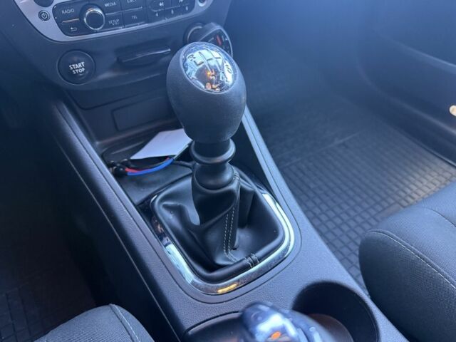 Бежевый Рено Меган, объемом двигателя 1.5 л и пробегом 235 тыс. км за 6999 $, фото 16 на Automoto.ua